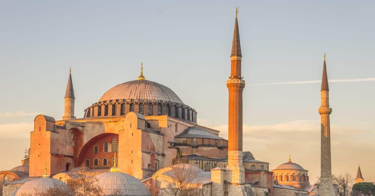 fly to Istanbul