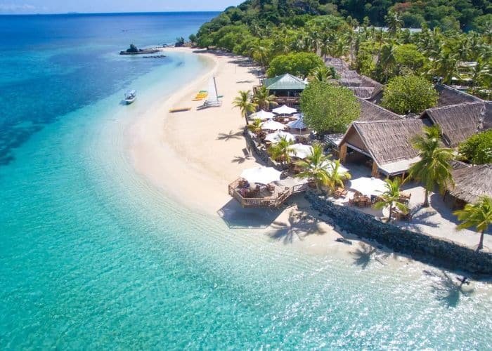 Melbourne to Fiji